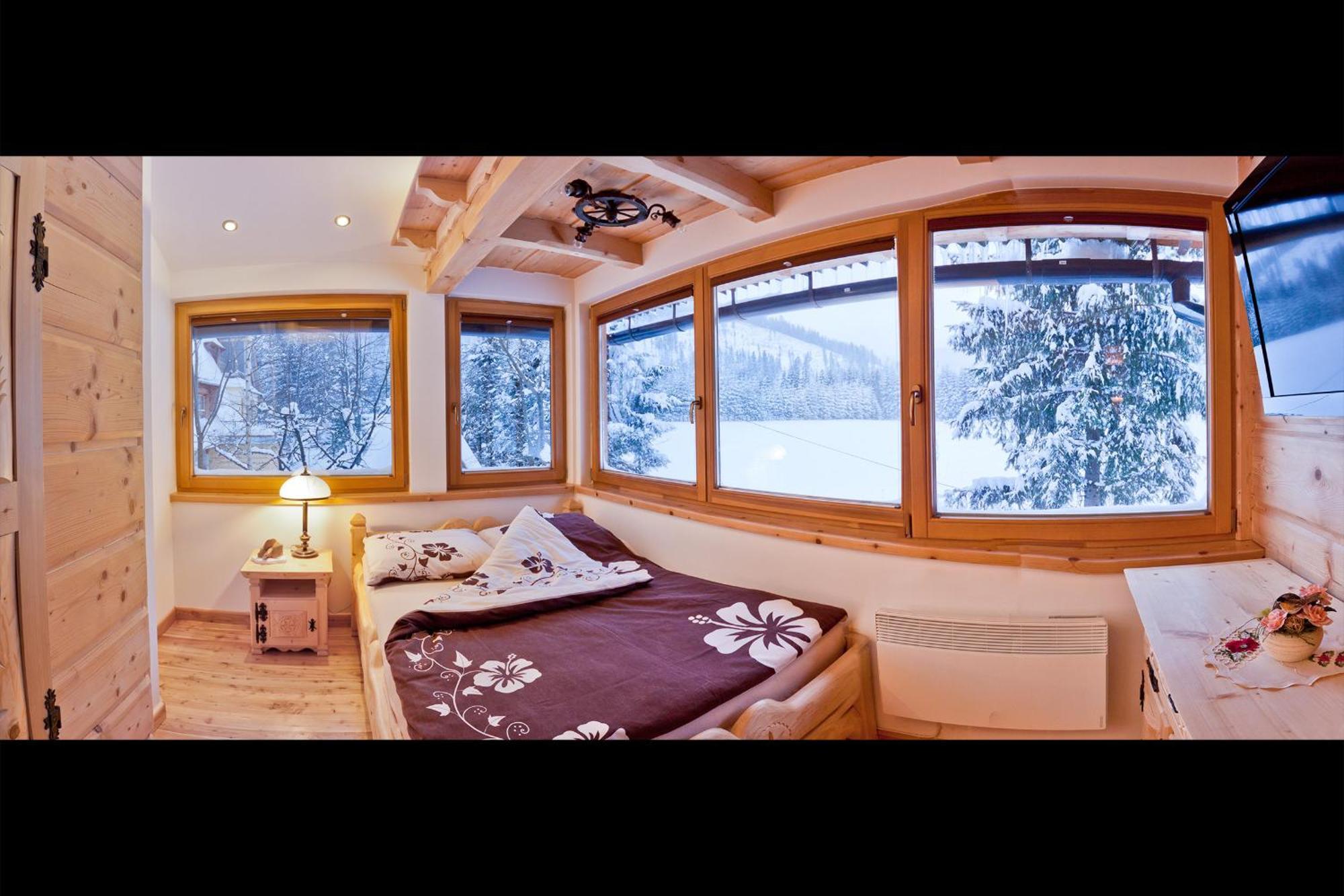 Willa Przy Dolinie Koscieliskiej - Prywatne Jacuzzi & Sauna Косцелиско Номер фото